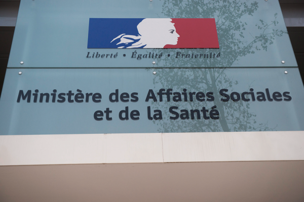 Article : En France le Web permet au ministère de la Santé de faire des économies, voici comment